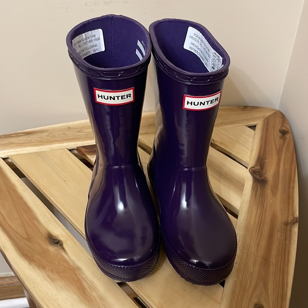 Hunter Boots, Size 8 US toddler’s, Purple